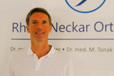 Arzt Dr. Marcus Tonak